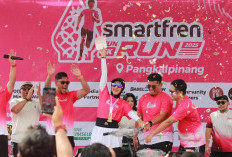 500 Lebih Peserta Ikuti SMARTFREN Run 5K