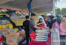 Pemprov Gelar Pasar Murah di Terminal Selindung