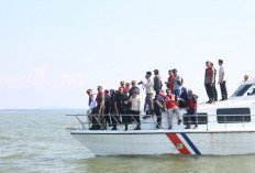 Danrem & Forkopimda Survey Alur Pelayaran Pelabuhan Pangkalbalam