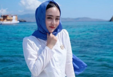 Alfiera Bikin Heboh Terima Hadiah 1 Truk Sepatu