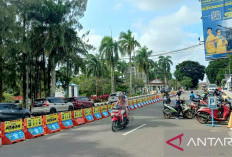 Parkiran di Jalan Sudirman Melanggar Aturan