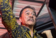 Roy Suryo dan Tifa Sudah di Kejaksaan