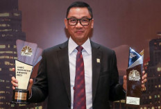 Dirut PLN Kembali Dinobatkan Jadi CEO Of The Year