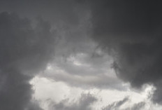 BMKG Warning Kemungkinan Cuaca Ekstrim, Hingga Besok Ada Potensi Hujan 