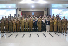 Mahasiswa KKN PPM UGM Disambut Bupati Algafry