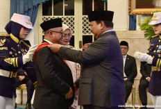 Mendikdasmen Abdul Mu’ti: Tanda Kehormatan Bintang Mahaputera Utama dari Presiden sebagai Penyemangat Bekerja