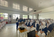 Honda Babel Edukasi Siswa SMA Negeri 2 Sungai Selan
