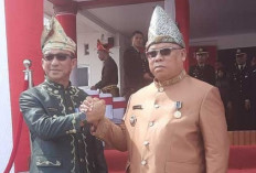  Burhanudin dan Khairil di Upacara HUT RI Terakhir Mereka Dalam Kebersamaan