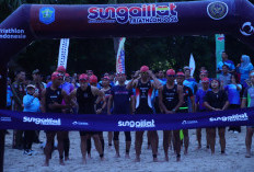 Bupati Fery Sebut Sungailiat Triathlon Hidupkan Roda Perekonomian