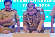 Pejabat Pemkab Bangka Tandatangan Perjanjian Kinerja 2024