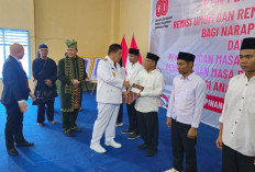 Gubernur Serahkan Remisi ke Warga Binaan Lapas