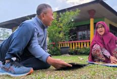 Bu Muslimah, Guru 'Laskar Pelangi' Wafat 