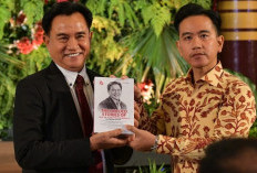 Kiprah Tokoh Nasional Asal Babel, Peluncuran 8 Buku Yusril 