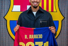 Barcelona resmi perpanjang  Kontrak Ronald Araujo di Barcelona Hingga 2031