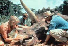 Sineas Hingga Pemimpin Negara Berduka Atas Meninggalnya Aktor Sam Neill