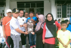 SMPN 1 Puding Besar Olah Daun jadi Kompos Bernilai Jual