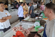 Kendalikan Inflasi Daerah Gelar Pasar Murah di Hutan Kota