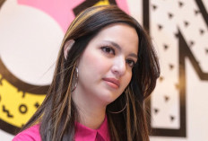 Pindah Sementara ke Singapura