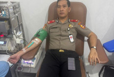 Kompol Evry Susanto Donorkan Darah