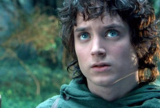 Elijah Wood Isyaratkan Kembali