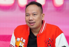 Vicky Buka Tempat Minum Kopi