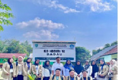 Mahasiswa KKN Unmuh Babel Bantu SD Negeri 12 Badau Miliki Web Profil Sekolah