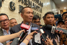 Rismon Diperiksa Kasus Ijazah Jokowi, ''Banyak Pertanyaan Tak Relevan!''