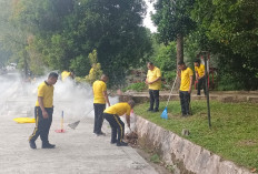 Aksi Nyata Polres Bangka Hijaukan Hutan Kota Sungailiat Lewat Giat Kurve