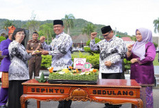 Peringati Hari Guru Nasional Tahun 2024, Pj Gubernur Sugito: Guru Mengemban Tugas Mulia 