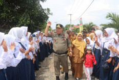 Gubernur Tinjau Fasilitas Pendidikan Pulau Terpencil