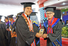 UBB Wisuda 300 Sarjana Angkatan XXXI