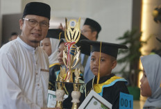 Ribuan Santri TKA/TPA Bangka Tengah Diwisuda