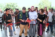 Gubernur Resmikan Tiga Unit Usaha di Air Mangkok