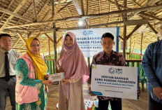 PLN Babel Salurkan Bantuan Perbaikan Ruang Belajar Ponpes