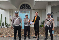 Dukung Kelancaran Ibadah, Satlantas Polres angka Atur Lalu Lintas di Depan Rumah Ibadah