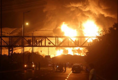 Israel Hajar Depot Minyak Iran 