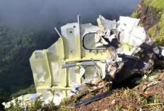 Penyebab Jatuhnya ATR 42-500 Masih Misteri?