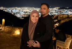 Meisya Siregar Tertahan di Makkah