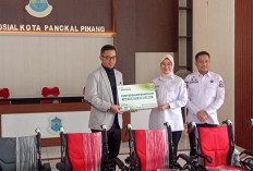 CSR BSB Syariah Serahkan 7 Kursi Roda ke Pemkot