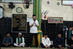 Pj Bupati Bangka Safari Ramadan di Masjid Baiturrahman Merawang