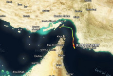 Kapal China Melenggang dari Selat Hormuz 