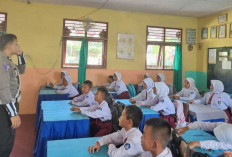 Satlantas Berikan Edukasi Tertib Lalu Lintas di SDN 13 Sungailiat