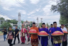 Bupati Bersama Forkopimda Ikut Arak-arakan 365 Dulang Sepintu Sedulang