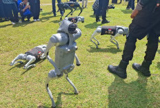 Bisa Lari 7 M/Detik, Angkat Beban 85 Kg! Robot Canggih Masuk Polri