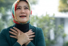 Jalani Sidang Perdana Gugatan Cerai