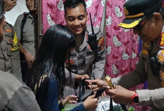 Kapolresta Santuni Bocah Penderita Lumpuh Saraf Otak