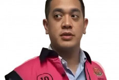 Sang Anak Jadi Terdakwa dan Bapak Buronan, Kiprah Kerry Adrianto Putra Riza Chalid 