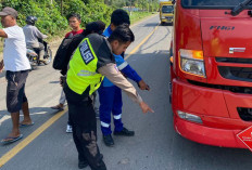 Tabrak Truk Tronton Pertamina, Pelajar Tewas