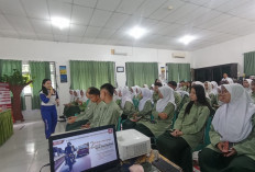 Sinergi Edukasi Perlindungan Konsumen dan Safety Riding, Honda Babel Bersama Disperindag Hadir di SMA Negeri 1