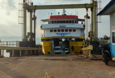 Kapal Menumbing Raya Terlambat Tiba di Sadai, Penumpang Bilang Ada Pemeriksaan Truk